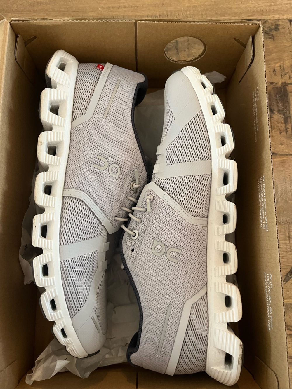 On Running Men’s Cloud 5 Sneakers